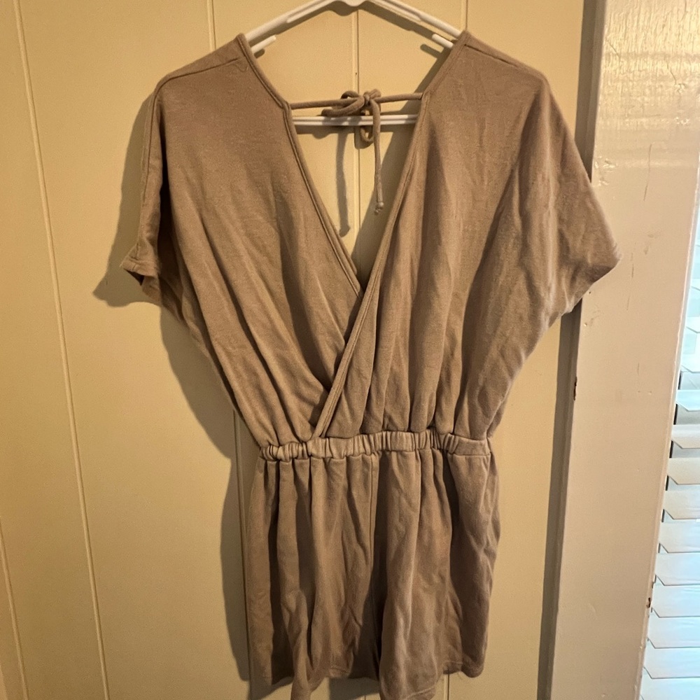 Beige, medium deep V romper cover-up
